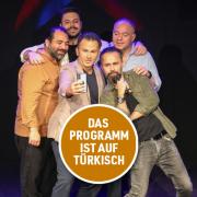 5´i bir yerde - Doppelte Spaßbürgerschaft - Türkçe STAND-UP